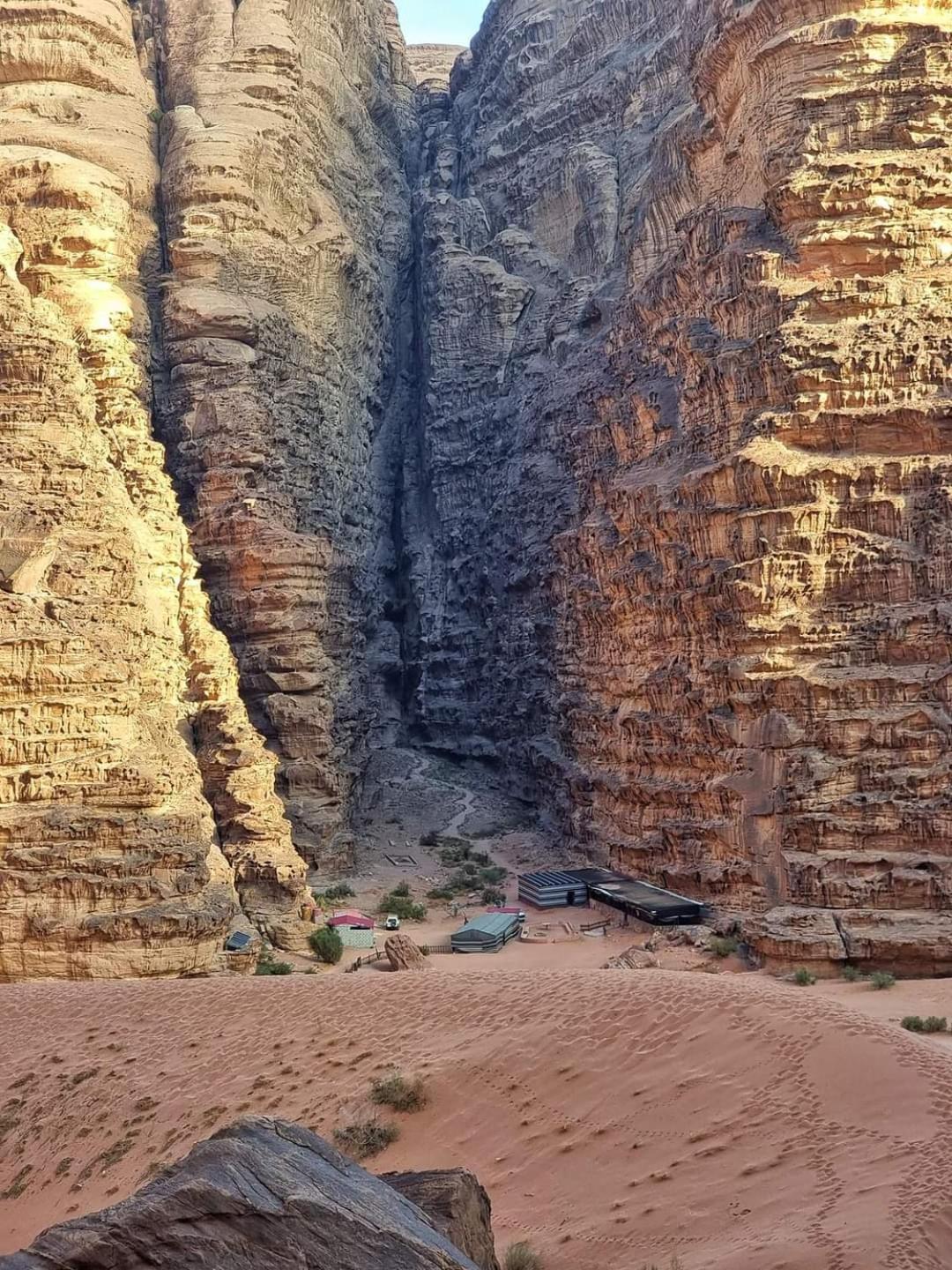 White Desert Camp وادي رم المظهر الخارجي الصورة